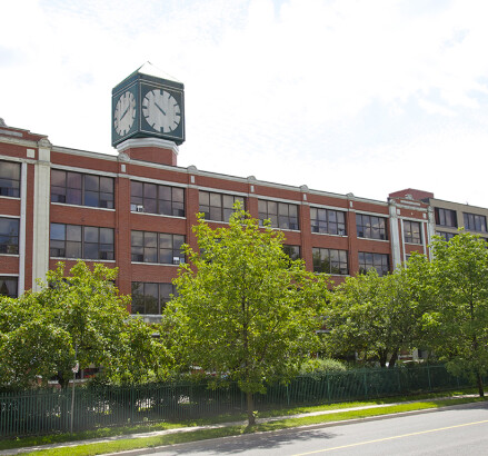 201 211 Hunter building5