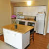 201 211 Hunter kitchen2