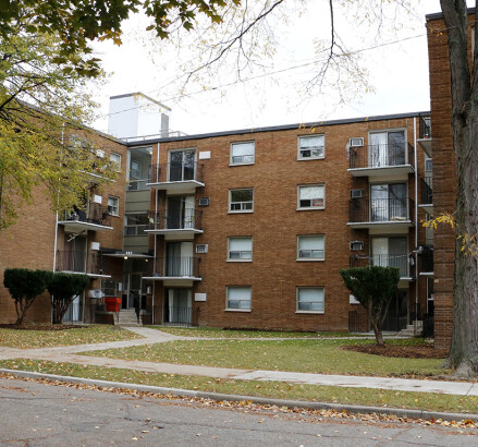 260 262 Randolph Exterior courtyard3