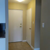 295 Lakeshore Entryway