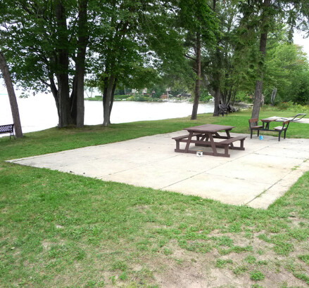 295 Lakeshore waterfront