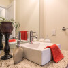 335 Dunsdon Staged model suite Ensuite bathroom vanity