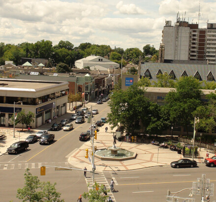 5 Douglas Quebec Square view