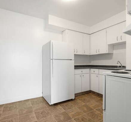 5411 Empress Unit 207 8