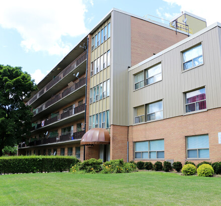 620 Birkshire new building entrace