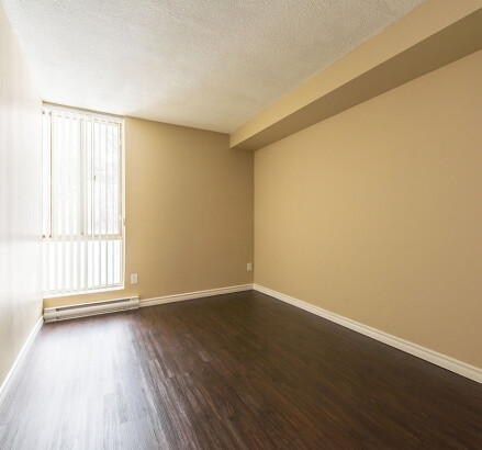 621 627 631 MacDonald 1 bedroom facing window2