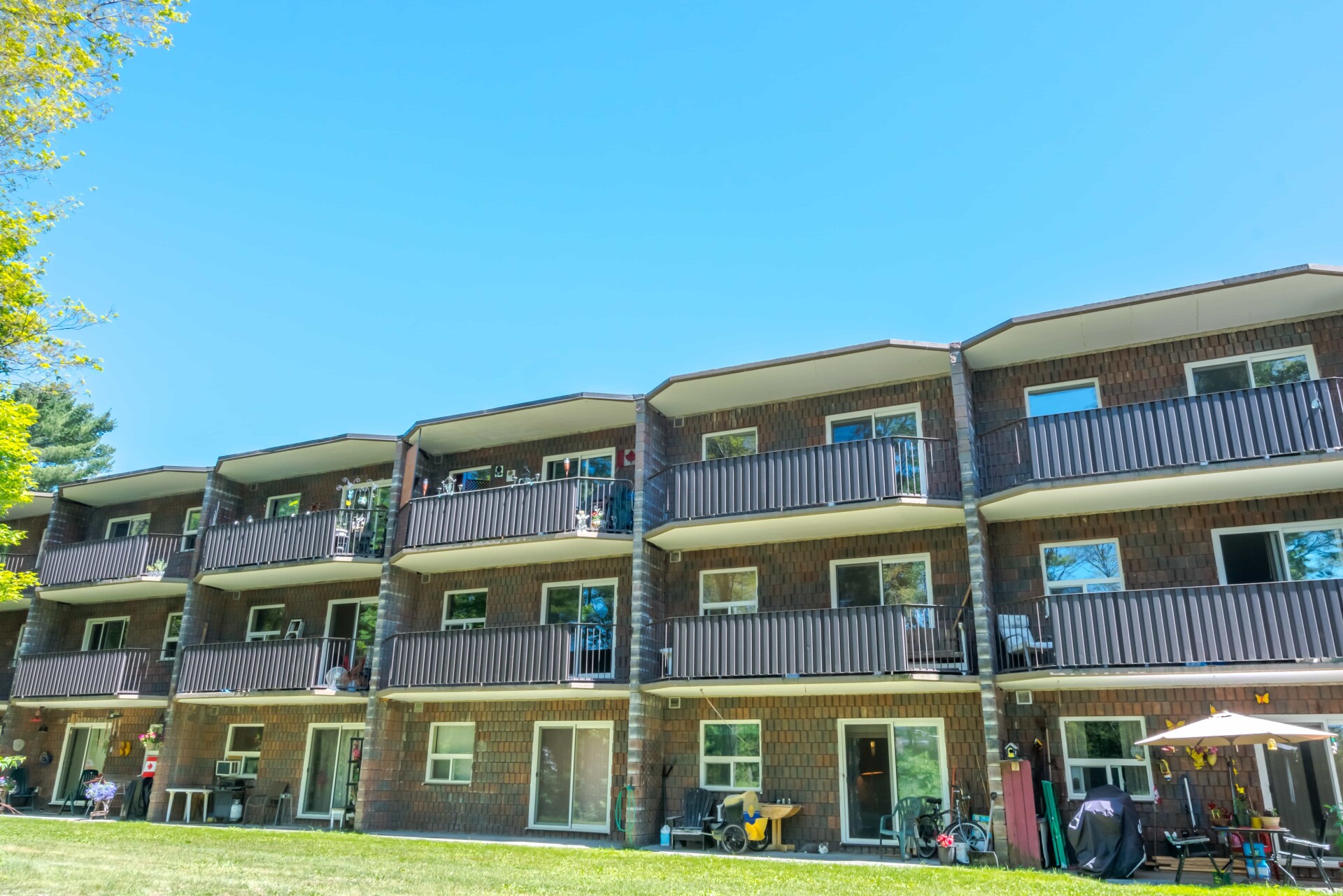 Village Green Apartments Skyline Living