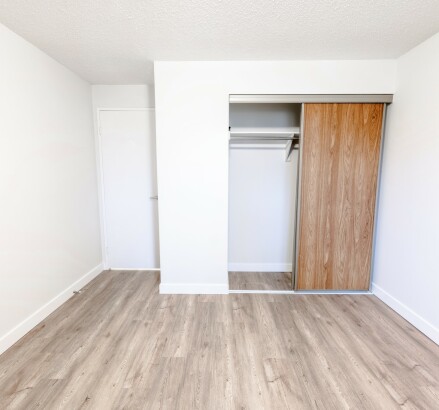 777 Kingsway Building B Unit 106B 13