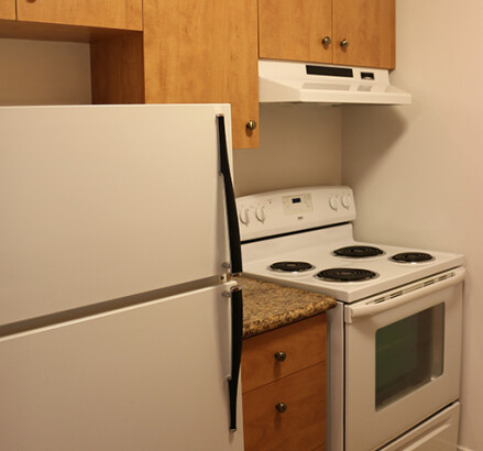 795 Grand new 3 bedroom kitchen 2