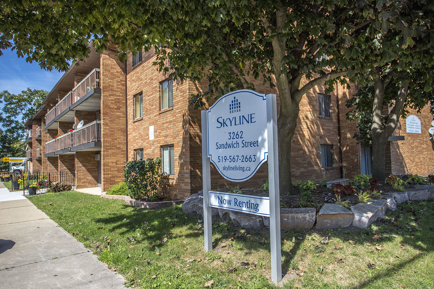 Historic Town Apartments Skyline Living