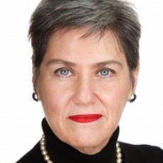 Roberta MacLean Headshot
