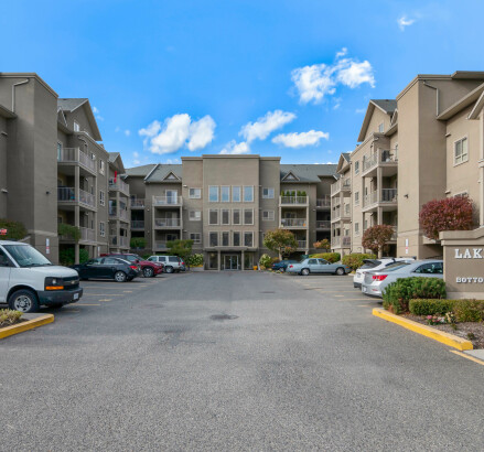 10650 Bottomwood Lake 5