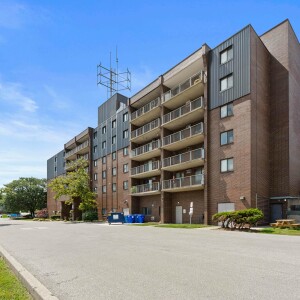 11886 Tecumseh Rd E August 2023 Amenities Exteriors Unit Web 21