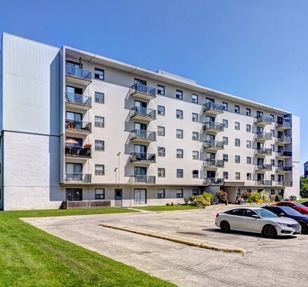 204 Hespeler Rd August 2023 Amenities Exteriors Unit Web 36 v2