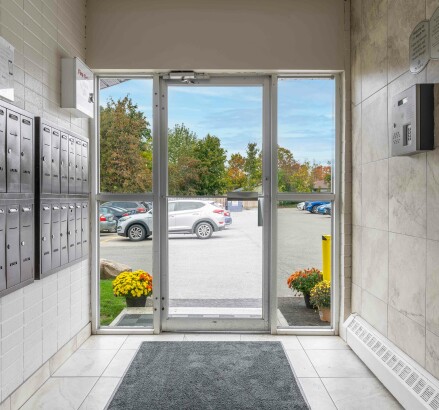 255 lobby