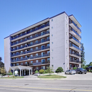 301 Fairview Dr May 2024 Amenities Unit 504 Exteriors Web 1