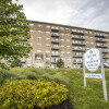 355Dun 555Park Exterior Sign