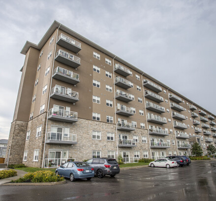 355Dun 555Park Exterior