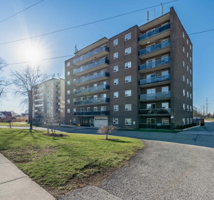 6521 6563 Drummond Rd 6521 Exterior 4