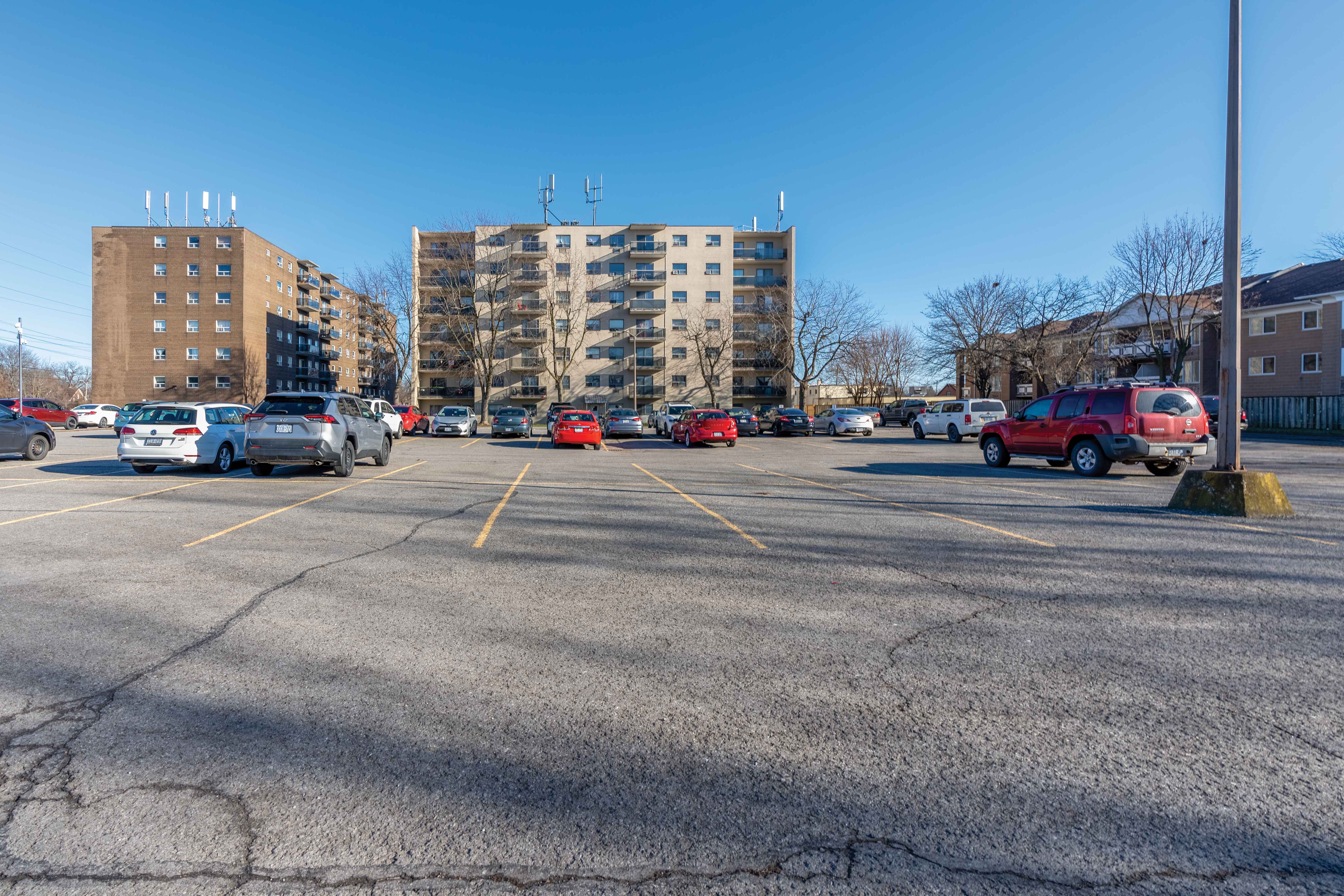Imperial Towers Apartments Skyline Living