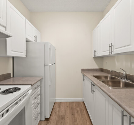 6600 Wyandotte St E June 2024 Amenities Unit 107 Exteriors Web 13