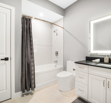8607 McHugh 1B1B medium 19