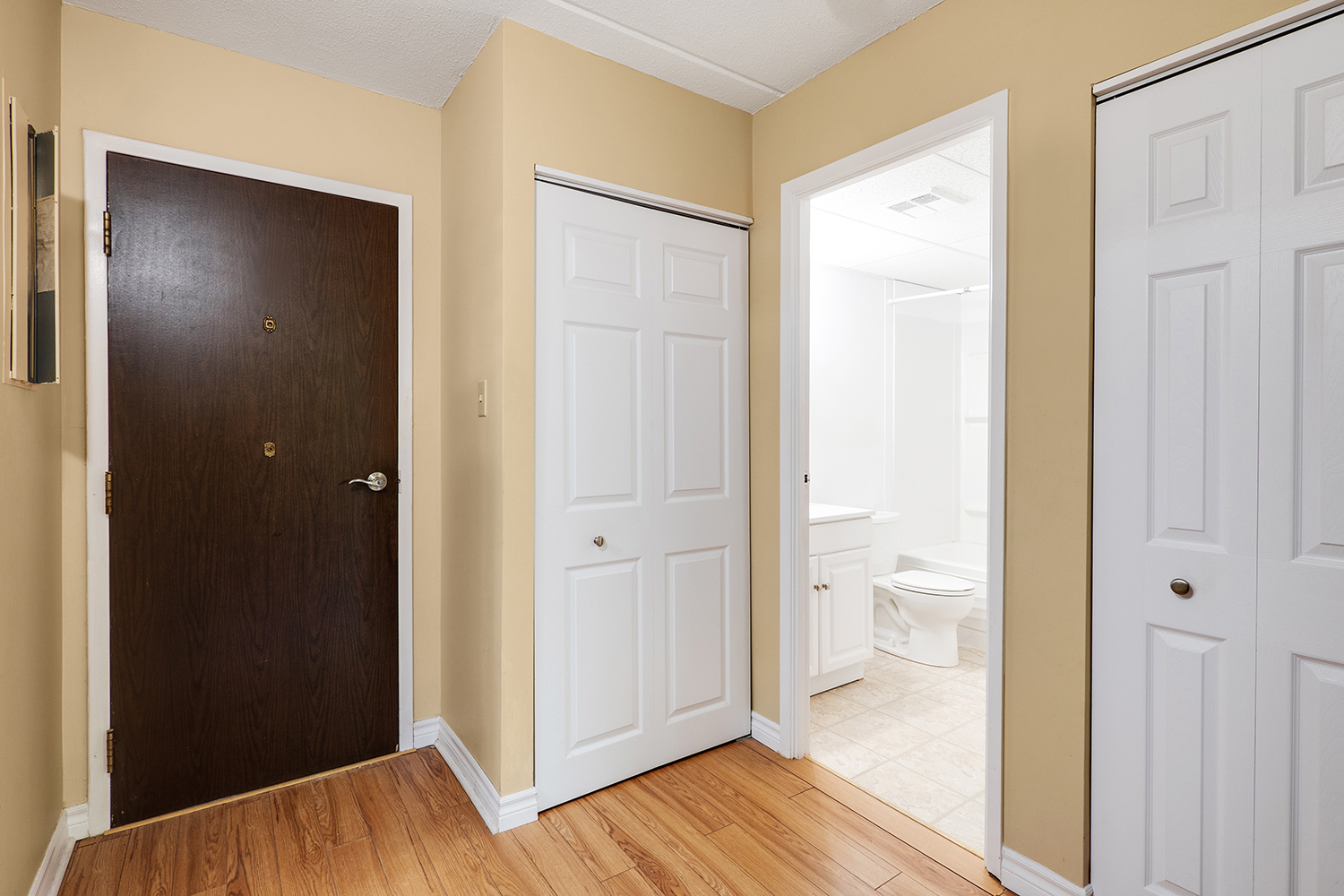 Cedar Street Apartments Skyline Living