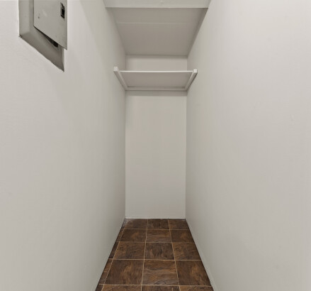 Glenwood Apartments June 2024 Amenities Unit 501 Exteriors Web 11