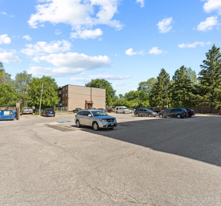 Glenwood Apartments June 2024 Amenities Unit 501 Exteriors Web 20