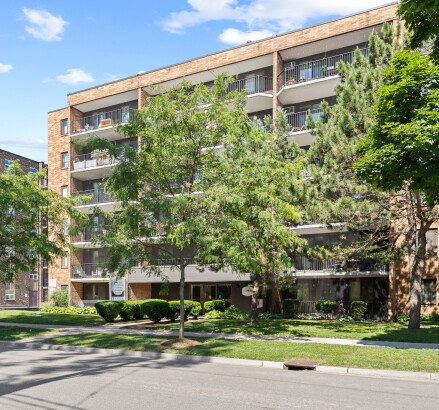 Glenwood Apartments June 2024 Amenities Unit 501 Exteriors Web 25