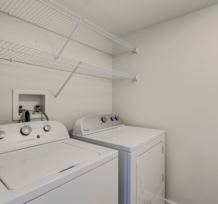 Laundry Room5