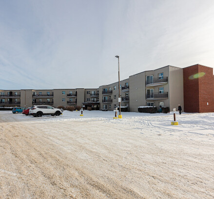 SkyLiving AuroraPlace 860SuzanneSt Timmins Unit119 OneBed OneBath 0039 exterior