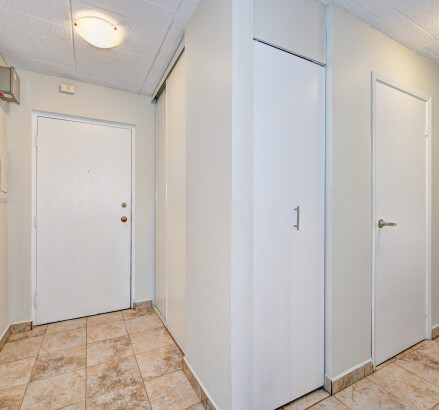 Skyline 314 65 Timmins Crescent 2 Bed 1 Bath 10