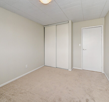 Skyline 314 65 Timmins Crescent 2 Bed 1 Bath 23