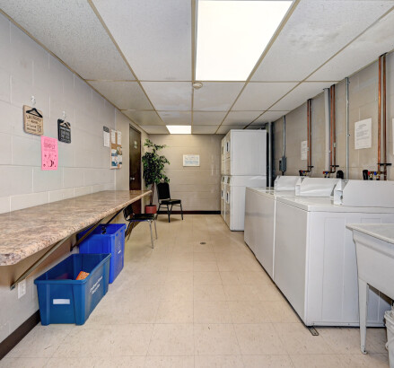 Skyline 314 65 Timmins Crescent 2 Bed 1 Bath 46