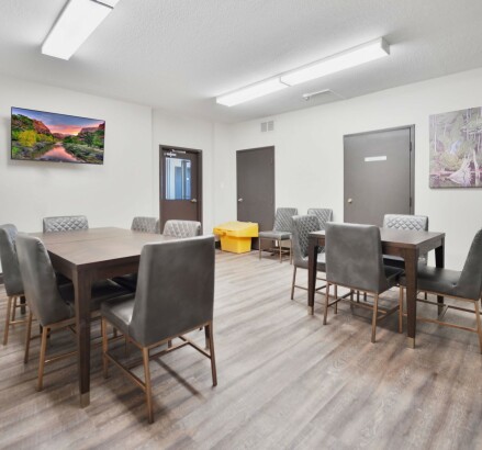 Skyline Living 100 Lancaster 2 Bed 1 Bath19