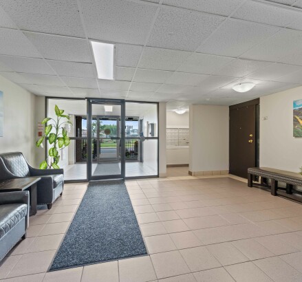 Skyline Living 1071 McDougall 2 Bed 1 Bath16