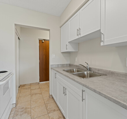 Skyline Living 1071 McDougall 2 Bed 1 Bath4