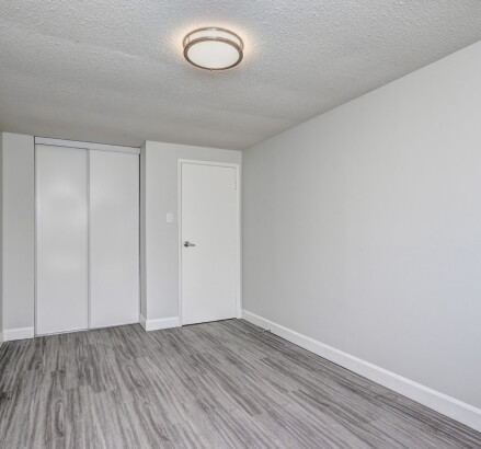 Skyline Living 108 Hincks St 1 Bed 1 Bath 30