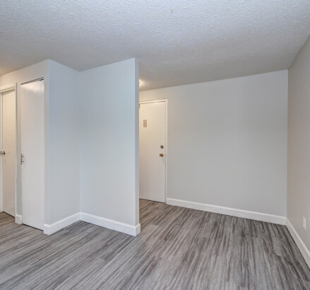 Skyline Living 108 Hincks St 1 Bed 1 Bath 7
