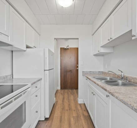 Skyline Living 11886 Tecumseh Road East 2 Bed 1 Bath 08