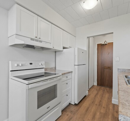 Skyline Living 11886 Tecumseh Road East 2 Bed 1 Bath 09