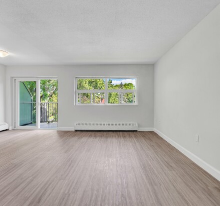 Skyline Living 1207 Huron 2 Bed 1 Bath10