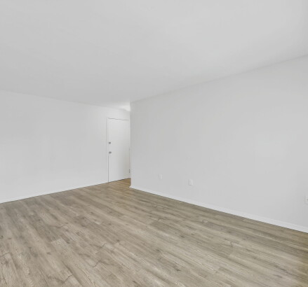 Skyline Living 1422 Huron 2 Bed 1 Bath17