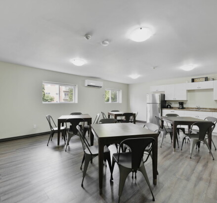 Skyline Living 1422 Huron 2 Bed 1 Bath29