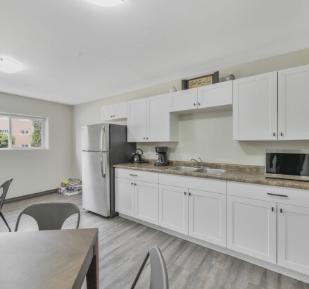 Skyline Living 1422 Huron 2 Bed 1 Bath30