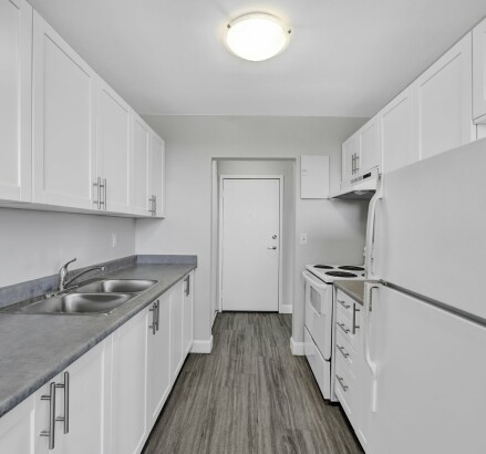 Skyline Living 148 Concession 2 Bed 1 Bath15