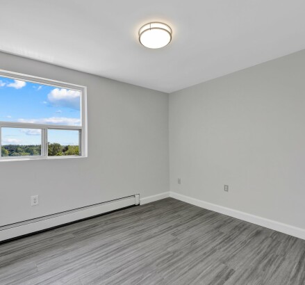 Skyline Living 148 Concession 2 Bed 1 Bath23