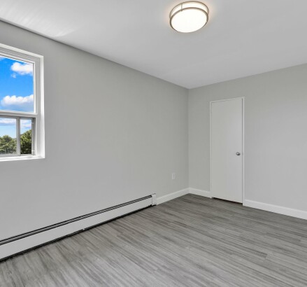 Skyline Living 148 Concession 2 Bed 1 Bath25