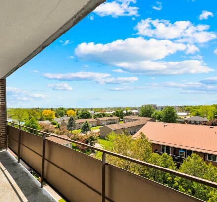 Skyline Living 148 Concession 2 Bed 1 Bath33